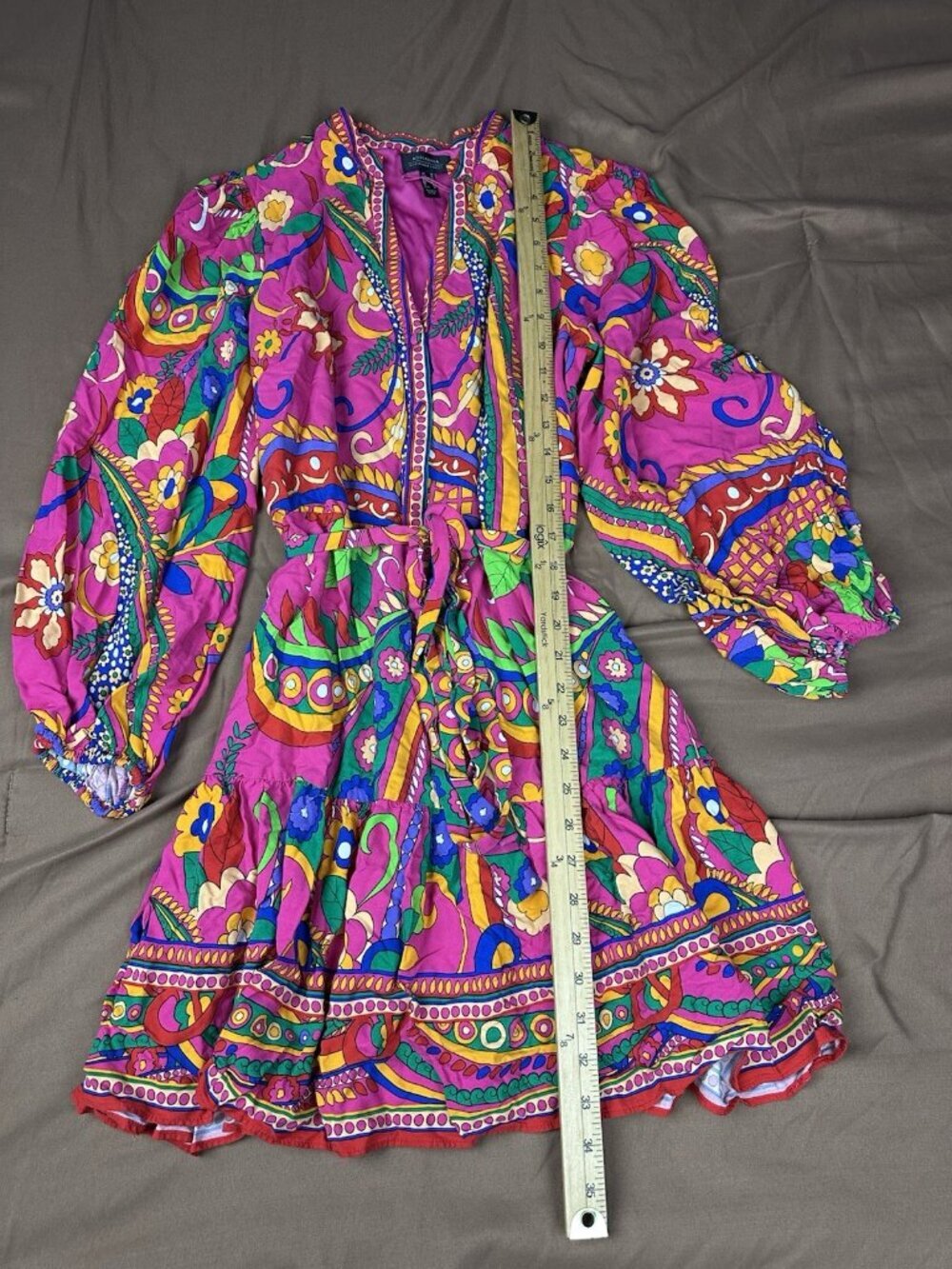 Adrianna by Adrianna Papell Abstract Printed Surplice V-Neck Long Sleeve Dress - Picture 6 of 16